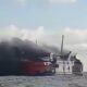 KMP Putri Yasmin Terbakar di Selat Lombok, Ratusan Penumpang Dievakuasi