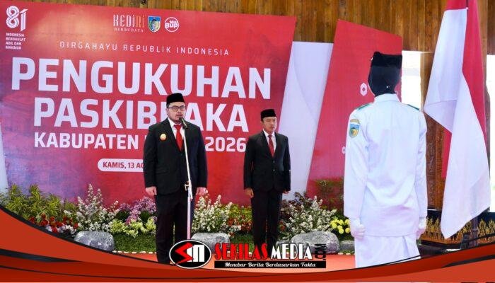 Kukuhkan Paskibraka, Mas Dhito : Jadilah Contoh dan Jaga Ideologi Pancasila