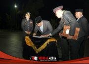 Bupati Asahan Pimpin Upacara Malam Renungan Suci di Makam Pahlawan Kisaran