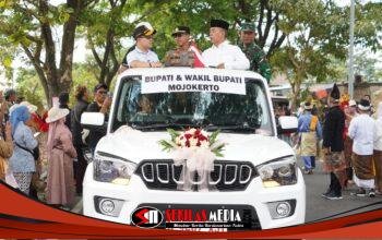 Karnaval Budaya Kembangbelor Meriah, Polsek Pacet Kawal Acara hingga Malam