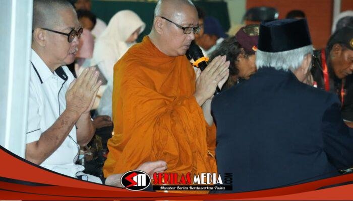 Doa Lintas Agama untuk Korban Gempa NTT, Ning Ita Turut Ulurkan Bantuan