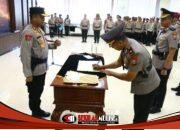 Kapolres Gresik Pimpin Sertijab PJU dan Kapolsek, 14 Personel Bergeser