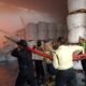 Polisi dan Tim Gabungan Bergerak Cepat, Kebakaran Gudang PT Wings Surya Driyorejo Padam dalam 4 Jam