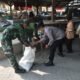 Bahu Membahu Bersihkan Pasar, TNI dan Warga Tangunan Hidupkan Semangat Gotong Royong