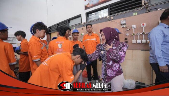 Pemkot Mojokerto Bekali 80 Warga dengan Keterampilan Kerja, dari Digital Marketing hingga Teknisi AC