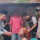 Susuri Jalan Setapak Ekstrim, Gus Fawait ketuk Pintu Rumah Lansia yang Tak Mampu Berobat
