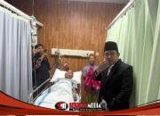Gus Fawait Kunjungi Lansia Penderita Luka Kaki Kronis di Sumberbaru