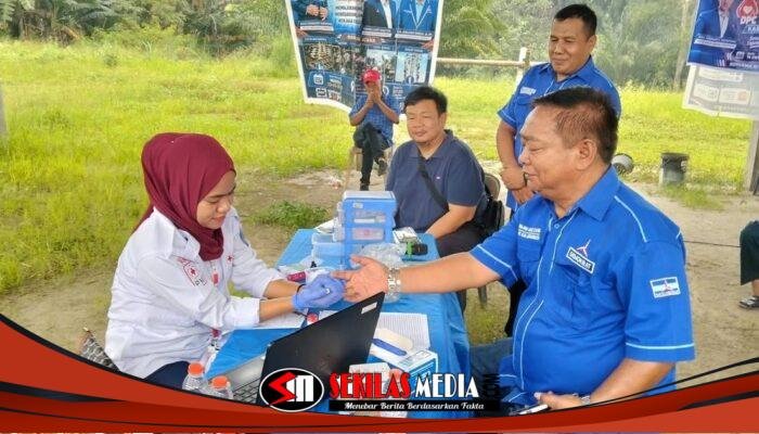 HUT ke-25 Demokrat, Ketua DPC Labuhanbatu H. Mara Jungjung Siregar, S.H., M.H. Pimpin Donor Darah Bantu Stok Darah Nasional