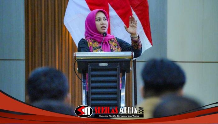 Ning Ita Libatkan Masyarakat dalam Penyusunan Empat Regulasi Pengawasan Pemkot Mojokerto