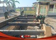 Pembangunan Jembatan Garuda Tahap VII di Bangsal, Personel TNI Mulai Pasang Rangka Baja
