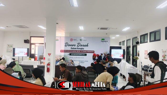 150 Pendonor Ikuti Aksi Donor Darah HUT ke-76 IDI dan ke-96 RSUD Bayu Asih