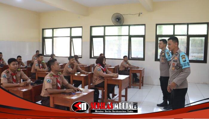 Satbinmas Polres Mojokerto Sambangi SMKN 1 Pungging Ajak Pelajar Cegah Bullying dan Kenakalan Remaja